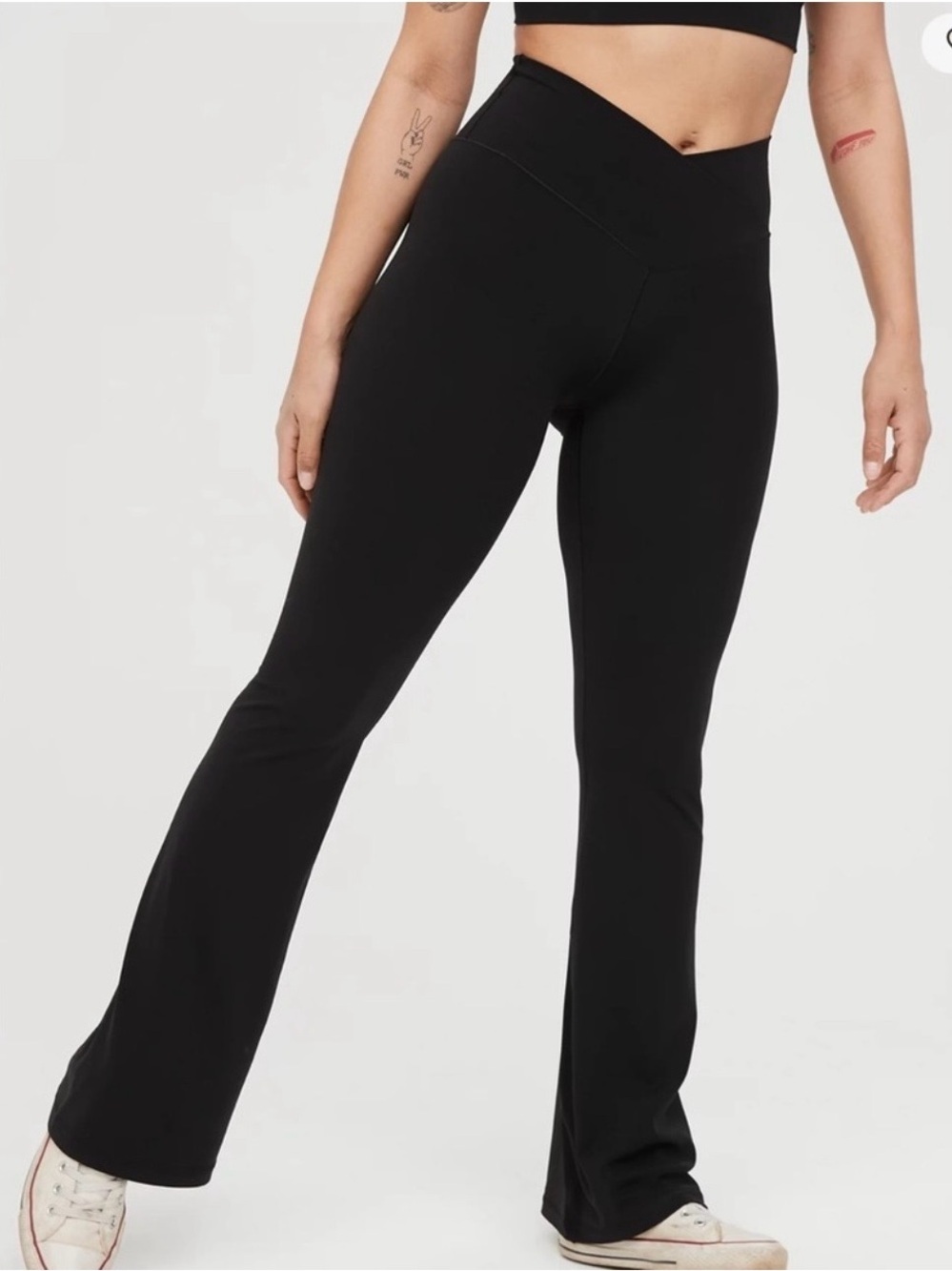Offline By aerie Real Me Black High-Waist Flare Leggings Sz L EUC Athleisure